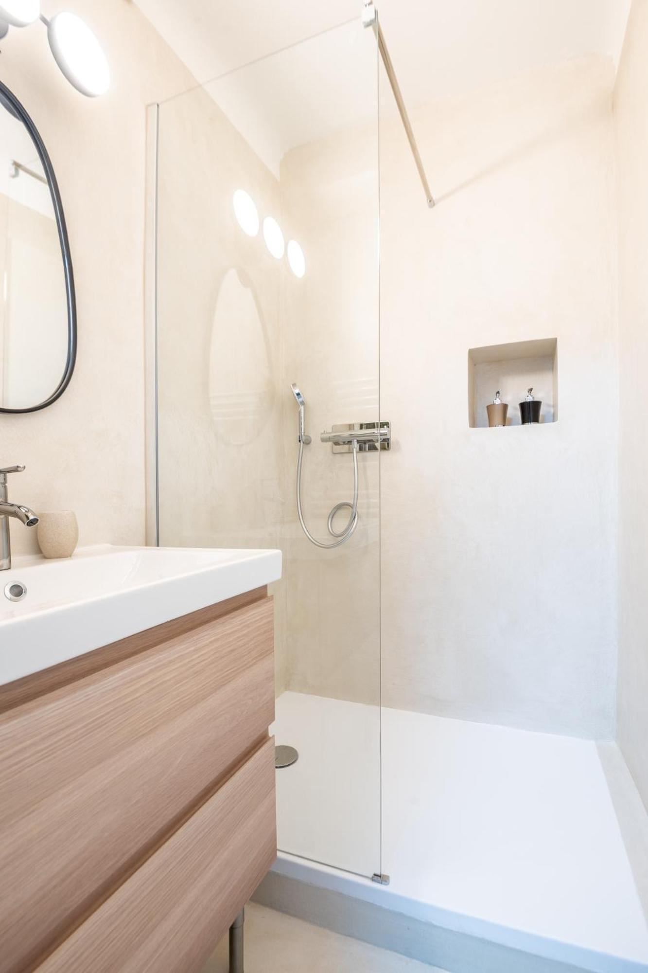 Apartamento Au Calme De L'Iris - Clim - Garage - Wifi - Tramway Aviñón Exterior foto